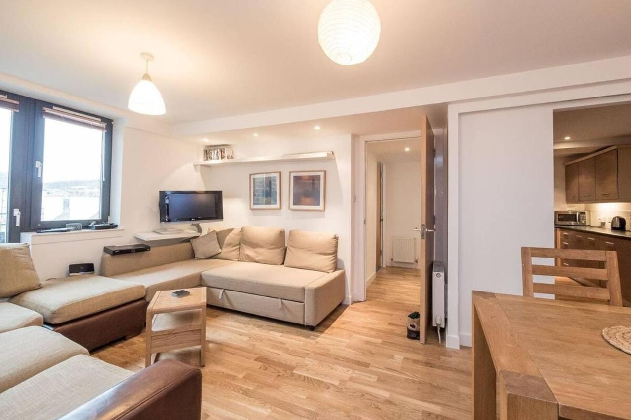 Modern Flat In The Middle Of Old Town Apartment EDI Exterior photo