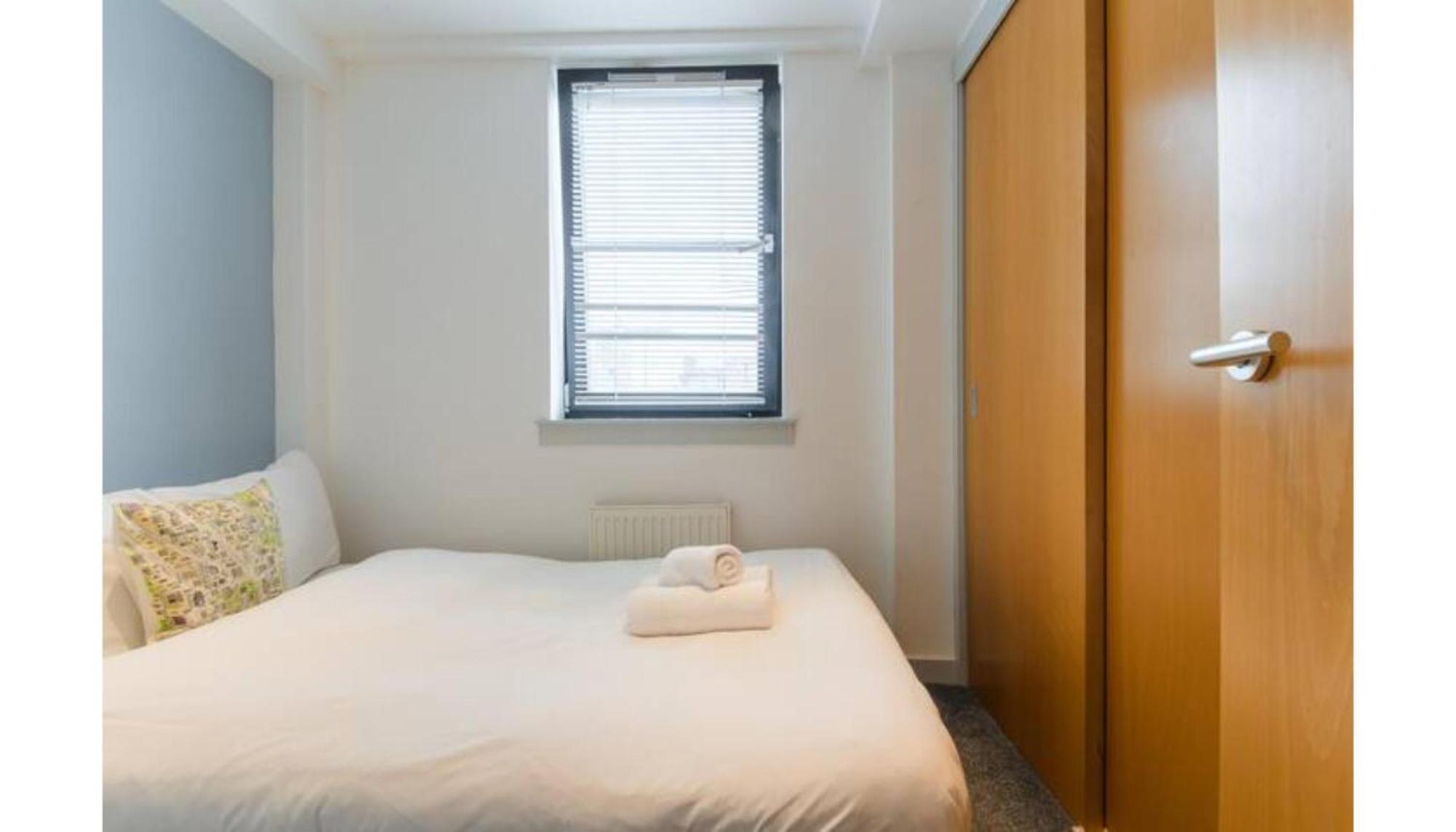 Modern Flat In The Middle Of Old Town Apartment EDI Exterior photo