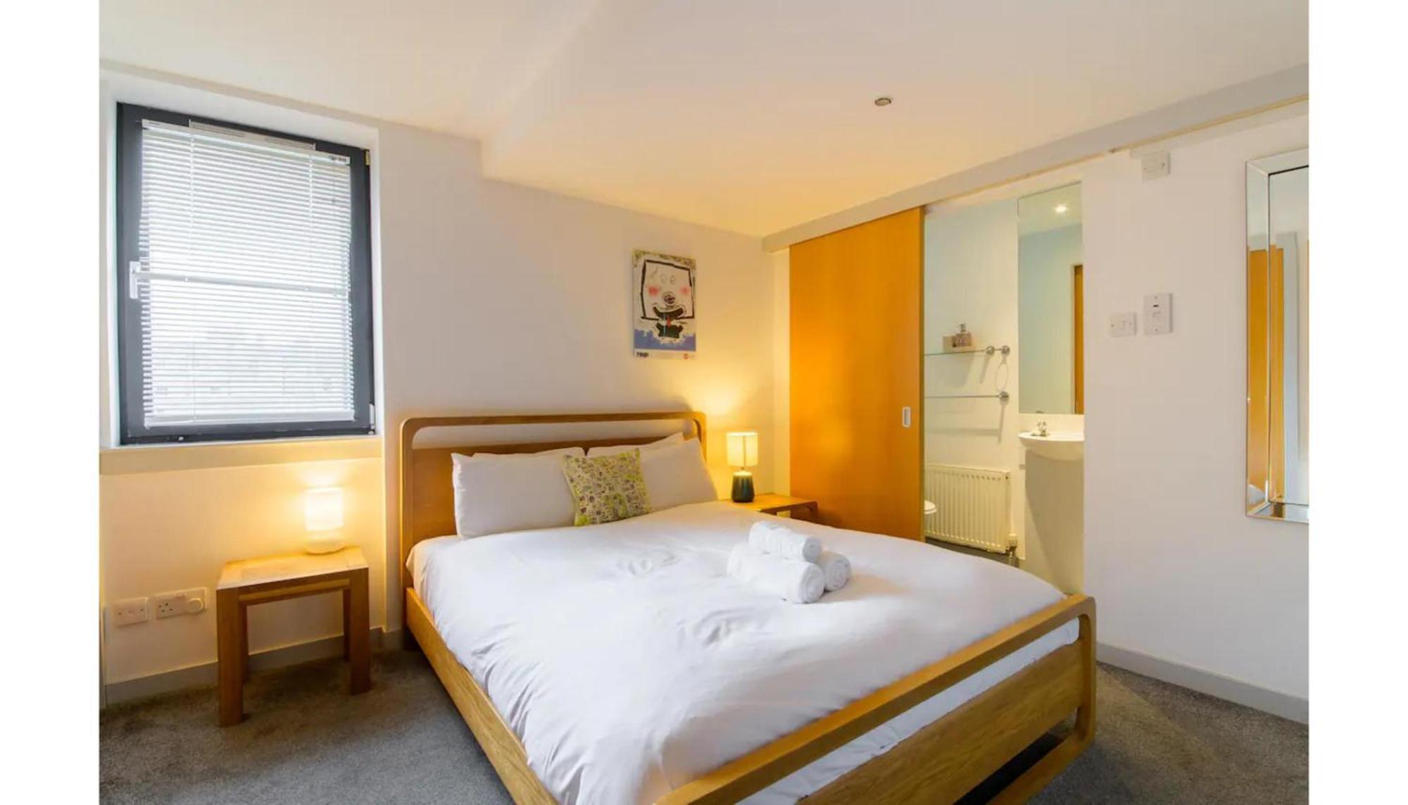 Modern Flat In The Middle Of Old Town Apartment EDI Exterior photo